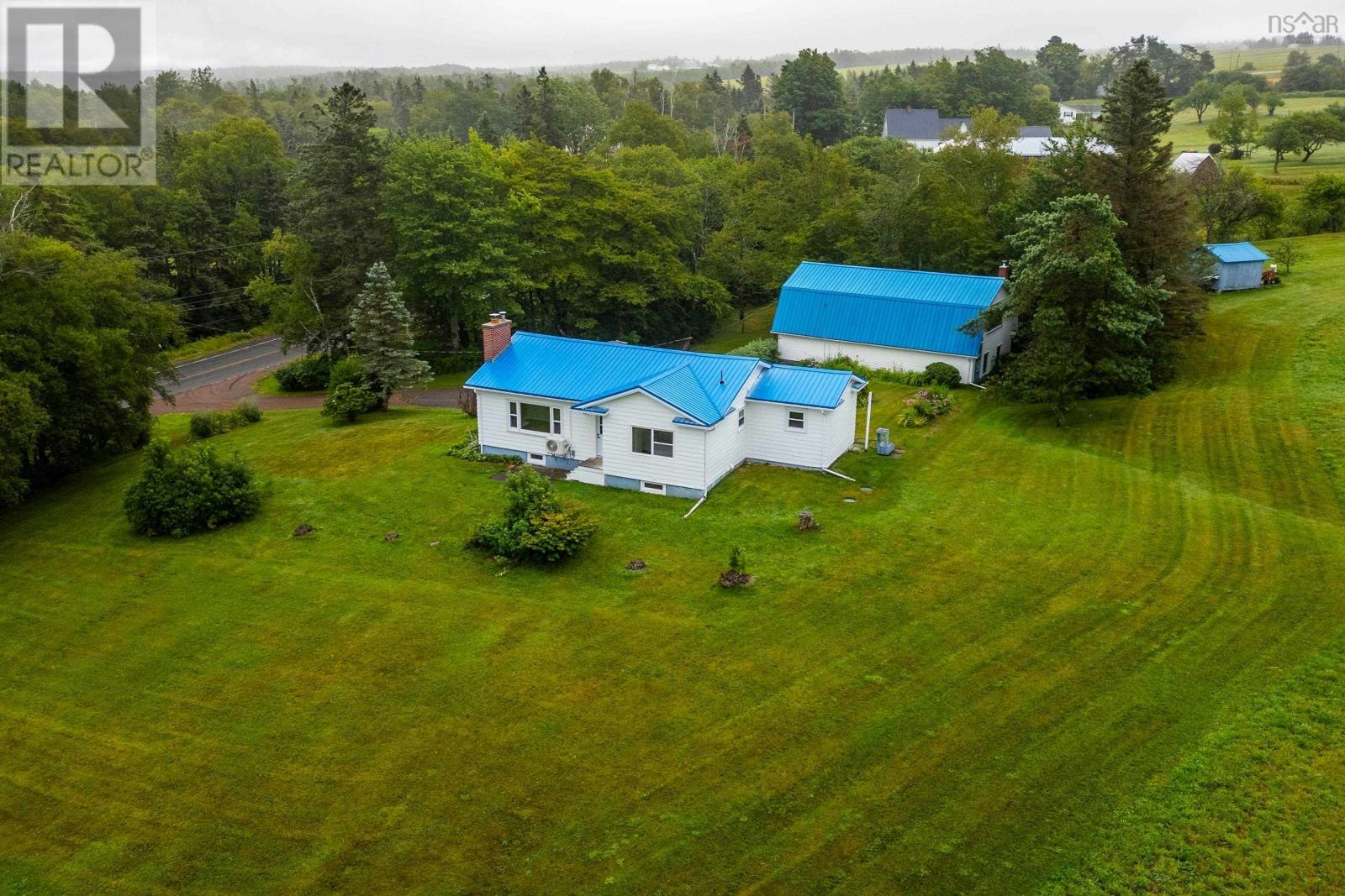 18785 2 Highway, Fenwick, NS, B0L 1C0