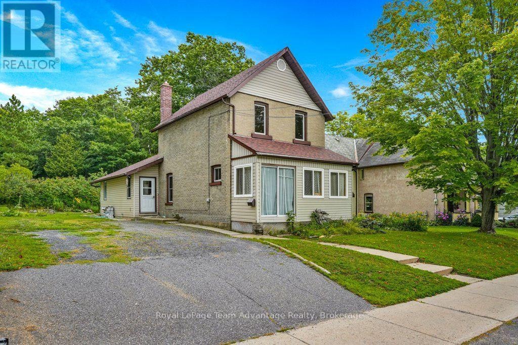 111 Gibson St Street, Parry Sound, ON, P2A 1X6