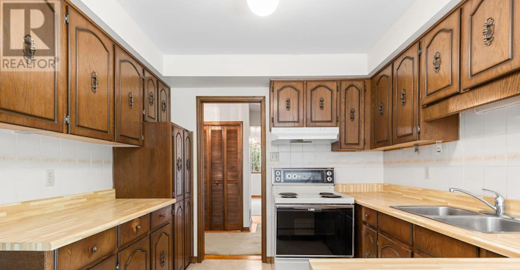 1344 Kenmuir Avenue, Mississauga, ON, L5G 4B4 - 9