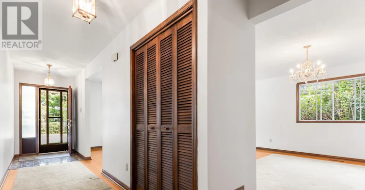 1344 Kenmuir Avenue, Mississauga, ON, L5G 4B4 - 6