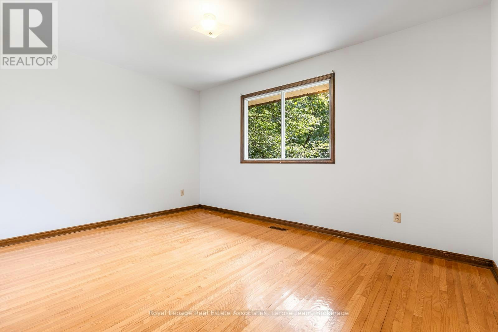 1344 Kenmuir Avenue, Mississauga, ON, L5G 4B4 - 16