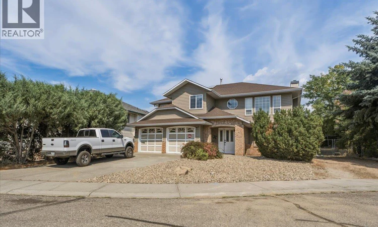 2225 Teal Place