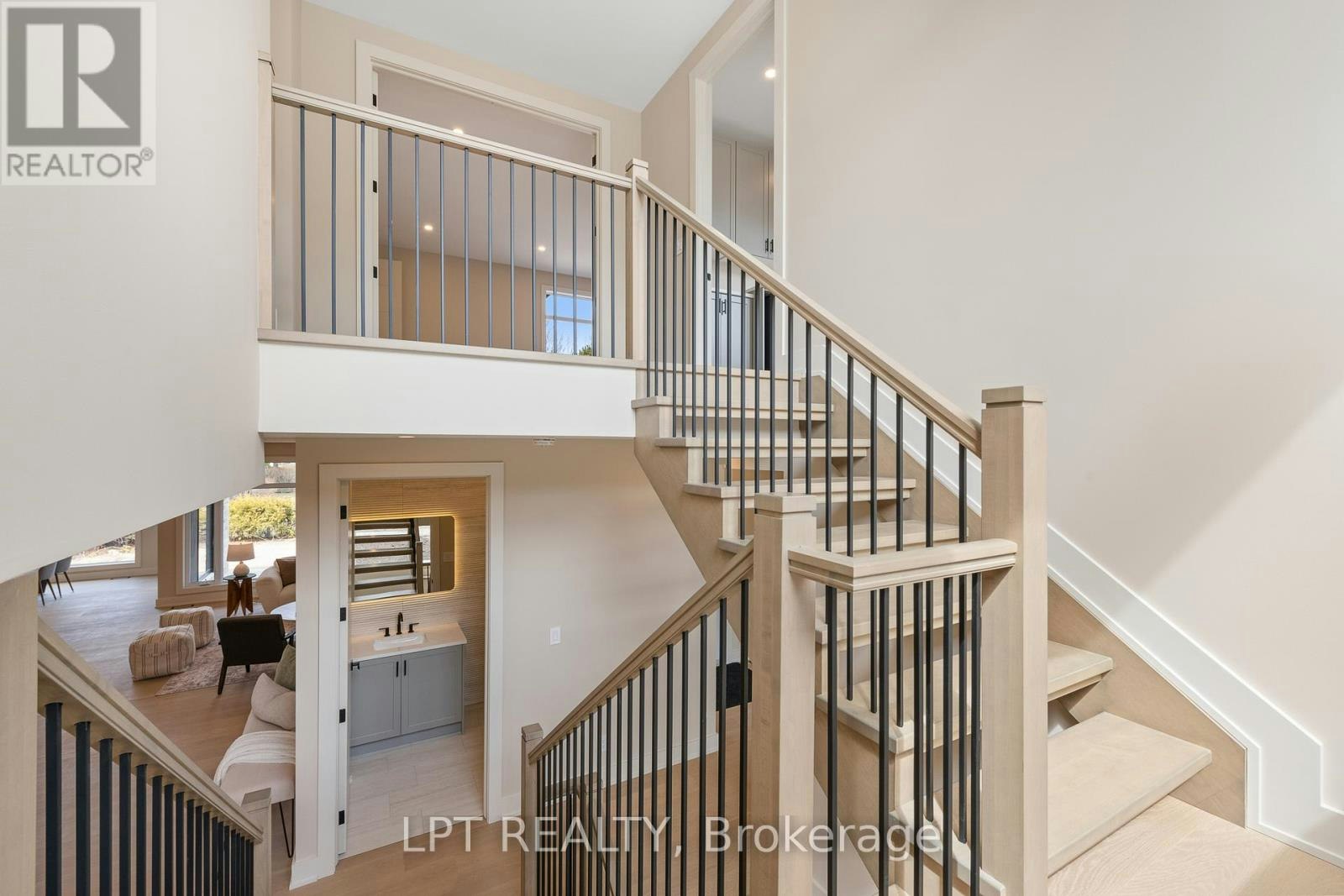 15 Briggs Avenue, Ottawa, ON, K2E 6W5 - 25