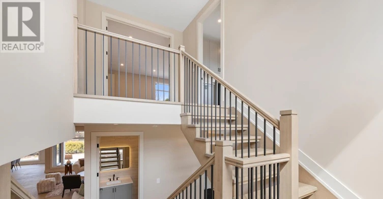 15 Briggs Avenue, Ottawa, ON, K2E 6W5 - 25