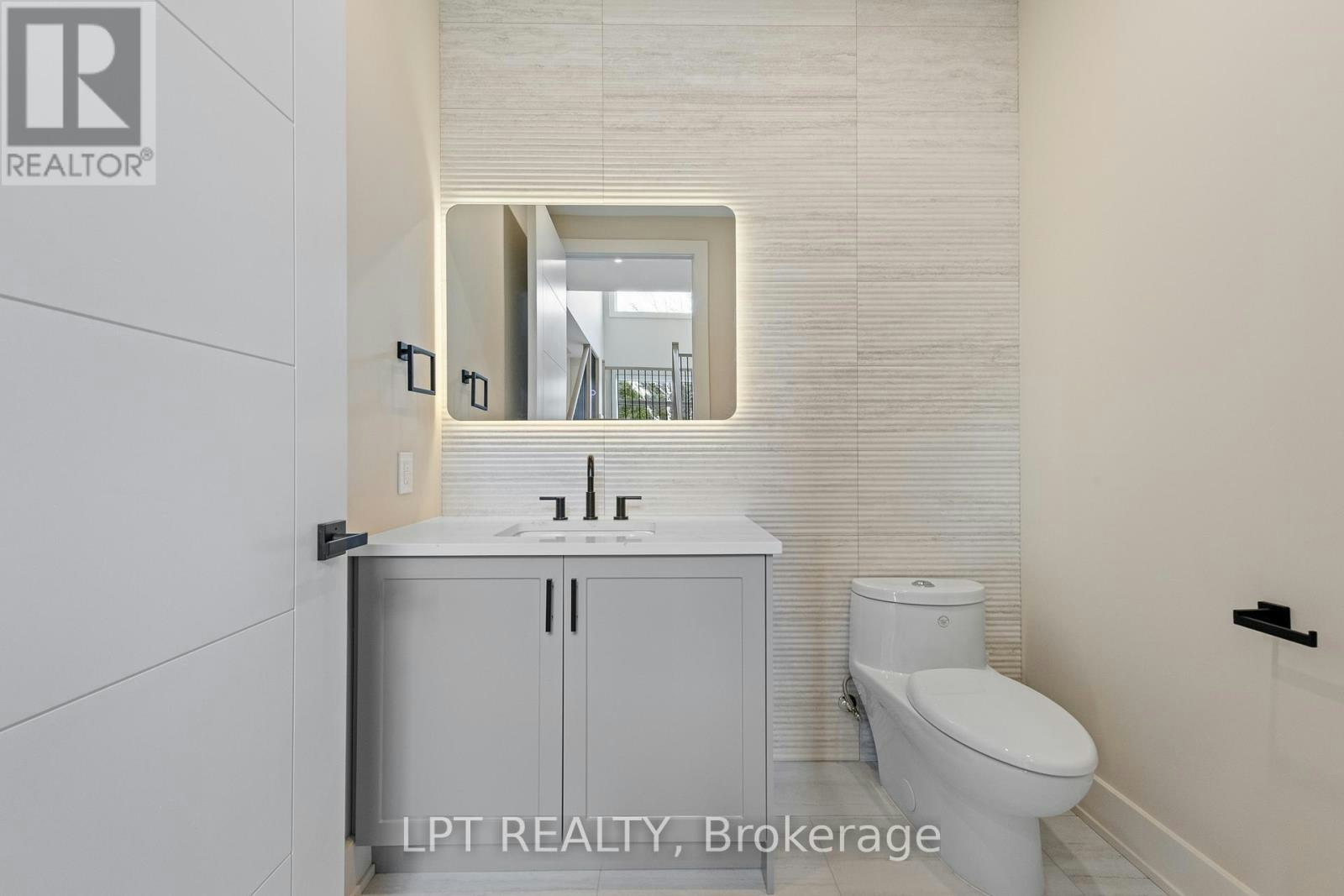 15 Briggs Avenue, Ottawa, ON, K2E 6W5 - 24