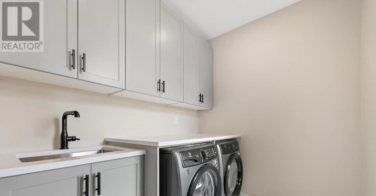15 Briggs Avenue, Ottawa, ON, K2E 6W5 - 26