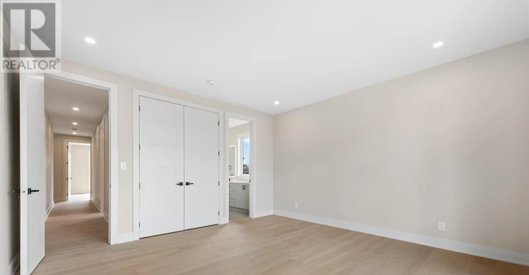 15 Briggs Avenue, Ottawa, ON, K2E 6W5 - 44