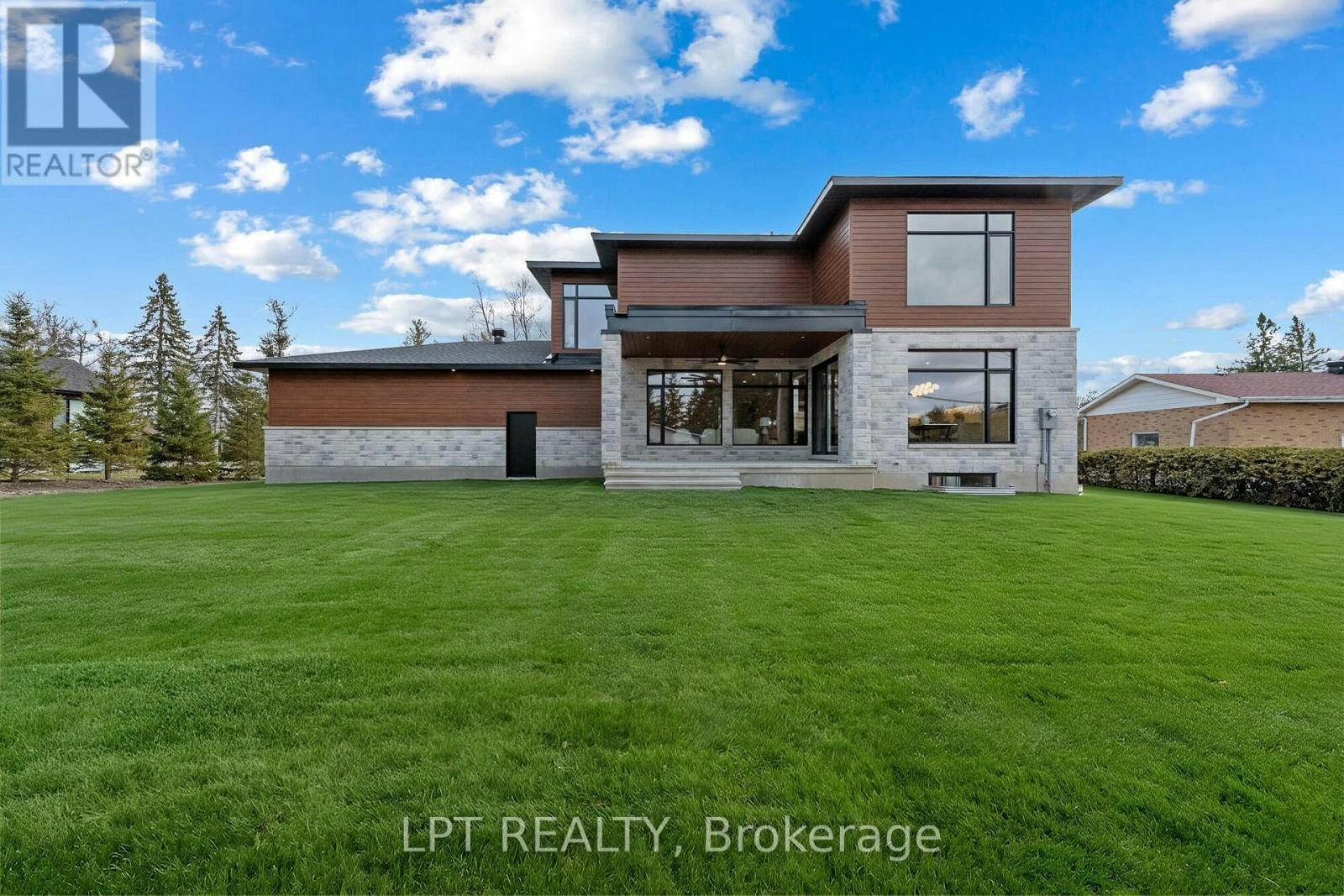 15 Briggs Avenue, Ottawa, ON, K2E 6W5 - 46