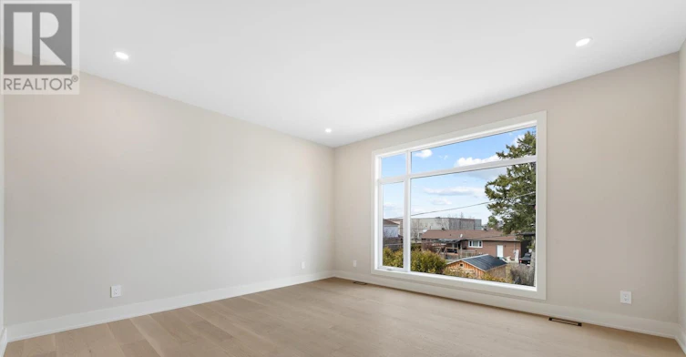 15 Briggs Avenue, Ottawa, ON, K2E 6W5 - 43