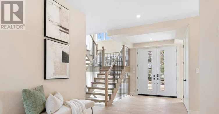 15 Briggs Avenue, Ottawa, ON, K2E 6W5 - 4