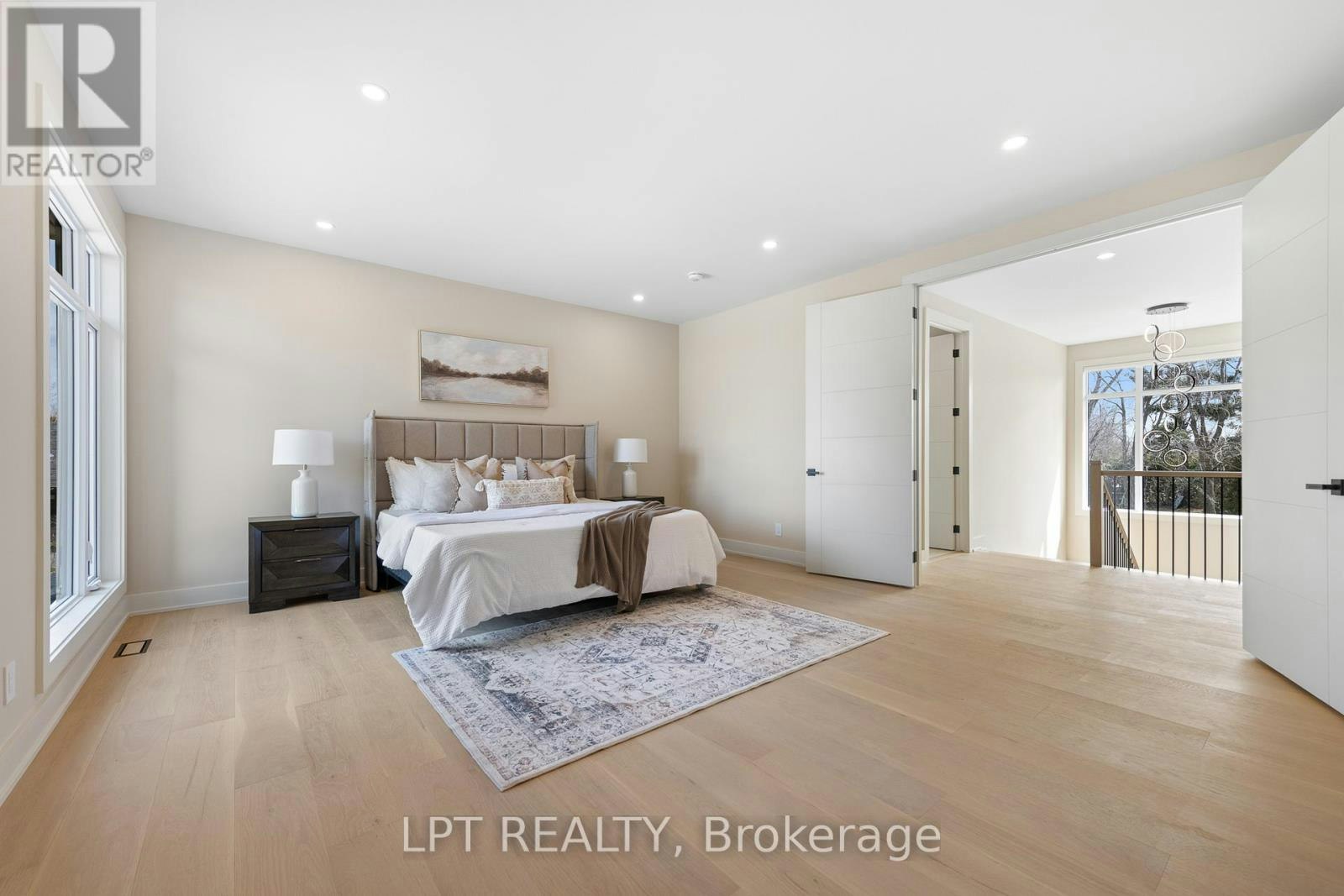 15 Briggs Avenue, Ottawa, ON, K2E 6W5 - 28