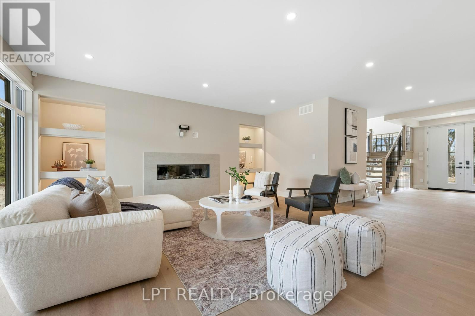 15 Briggs Avenue, Ottawa, ON, K2E 6W5 - 21