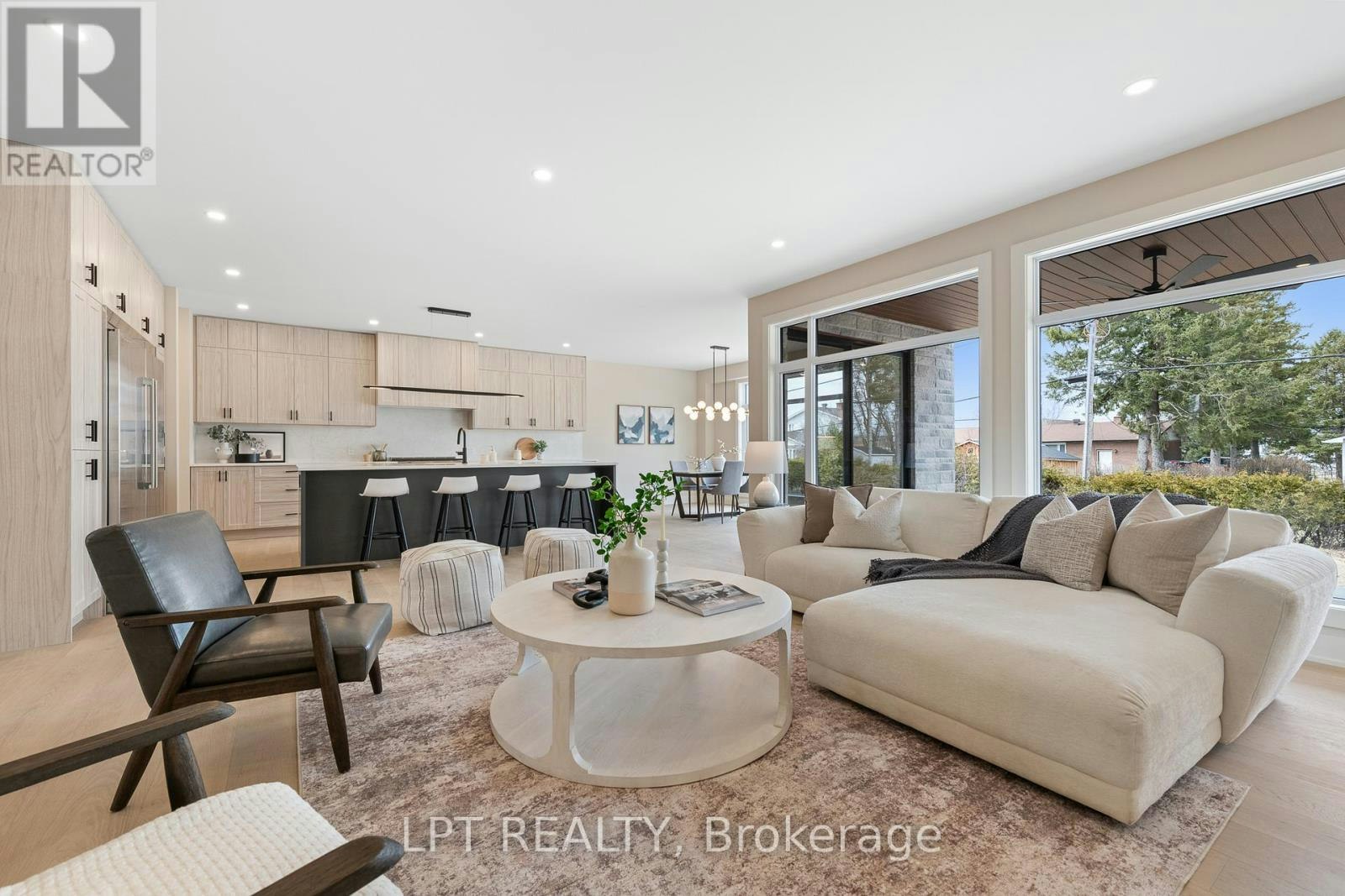15 Briggs Avenue, Ottawa, ON, K2E 6W5 - 23