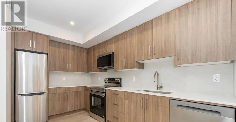 1-249 Columbus Avenue, Ottawa, ON, K1K 1P5 - 6