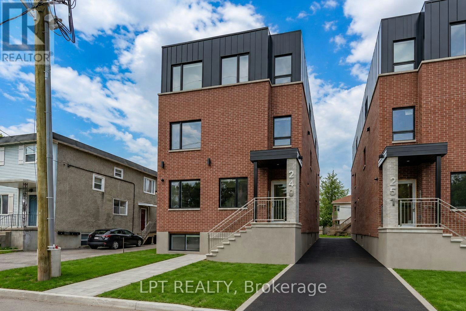 3-249 Columbus Avenue, Ottawa, ON, K1K 1P5
