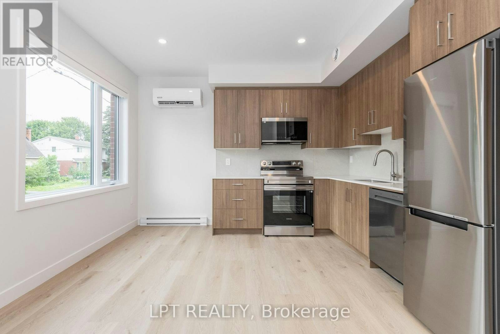 3-249 Columbus Avenue, Ottawa, ON, K1K 1P5 - 6