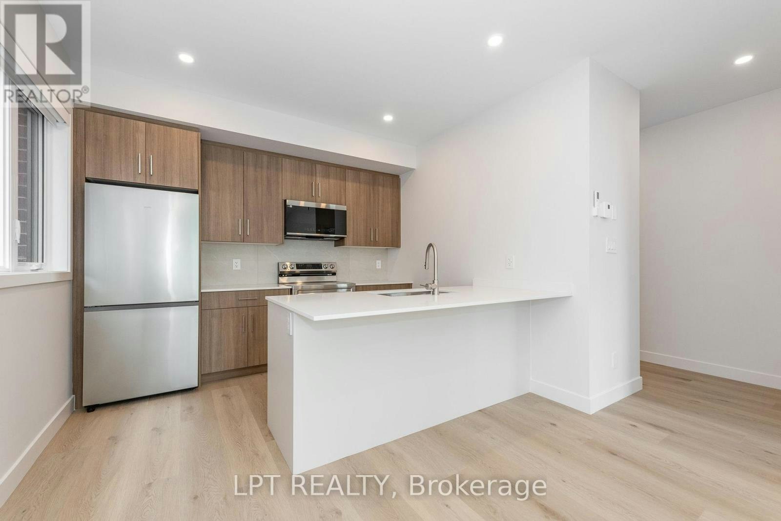 4-249 Columbus Avenue, Ottawa, ON, K1K 1P5 - 8