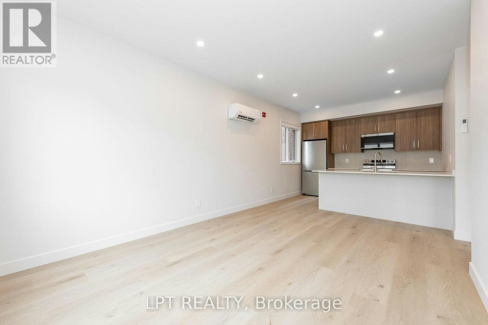 4-249 Columbus Avenue, Ottawa, ON, K1K 1P5 - 6