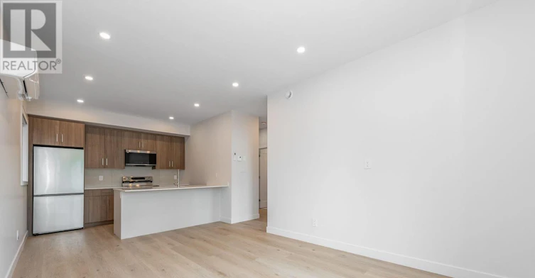 4-249 Columbus Avenue, Ottawa, ON, K1K 1P5 - 3