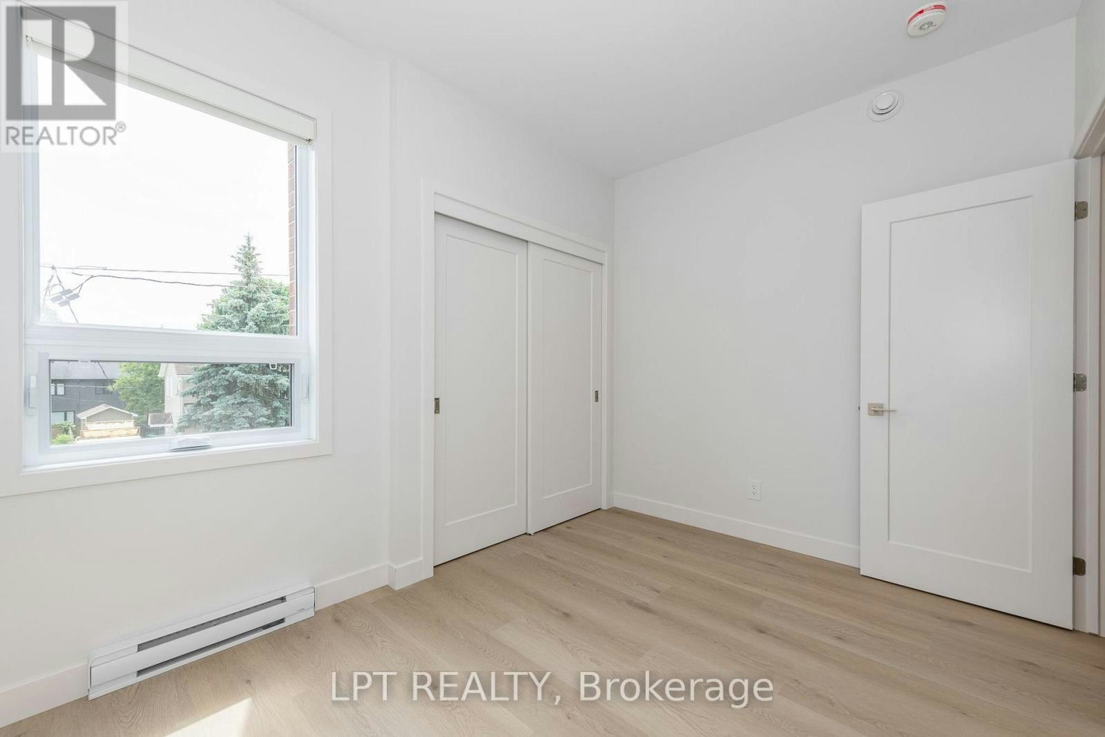 5-249 Columbus Avenue, Ottawa, ON, K1K 1P5 - 12