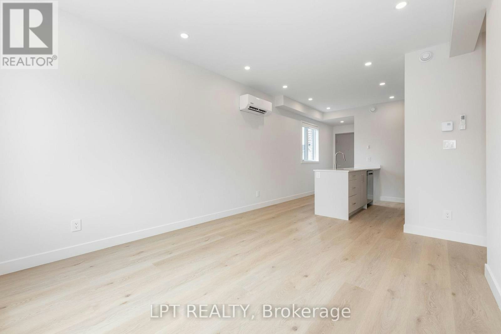 5-249 Columbus Avenue, Ottawa, ON, K1K 1P5 - 8