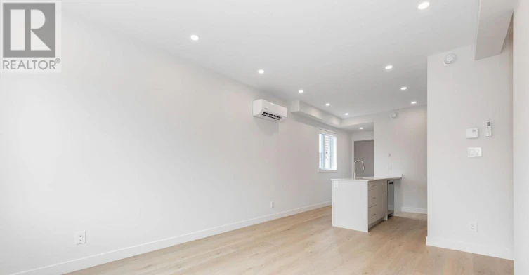 5-249 Columbus Avenue, Ottawa, ON, K1K 1P5 - 8