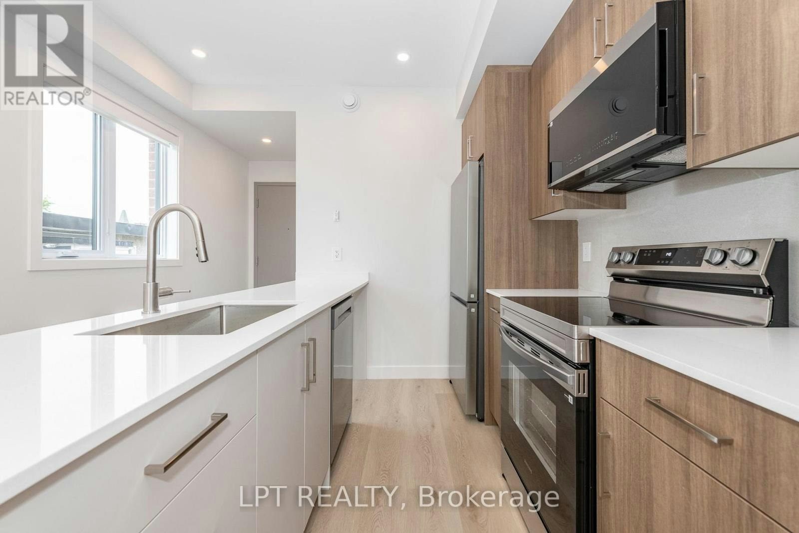 5-249 Columbus Avenue, Ottawa, ON, K1K 1P5 - 4