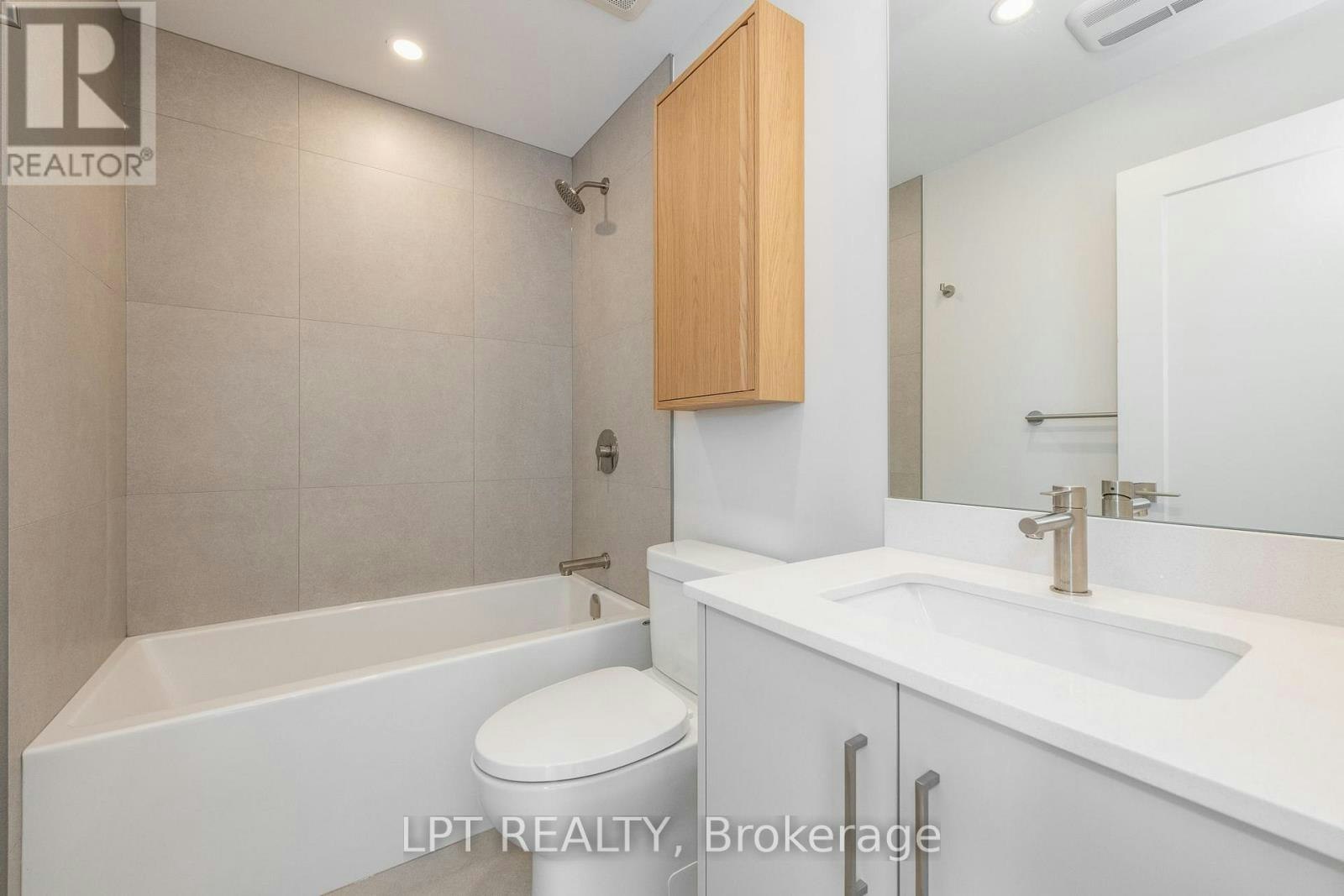 7-249 Columbus Avenue, Ottawa, ON, K1K 1P5 - 15