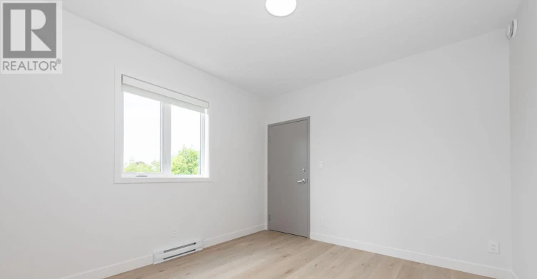 7-249 Columbus Avenue, Ottawa, ON, K1K 1P5 - 12