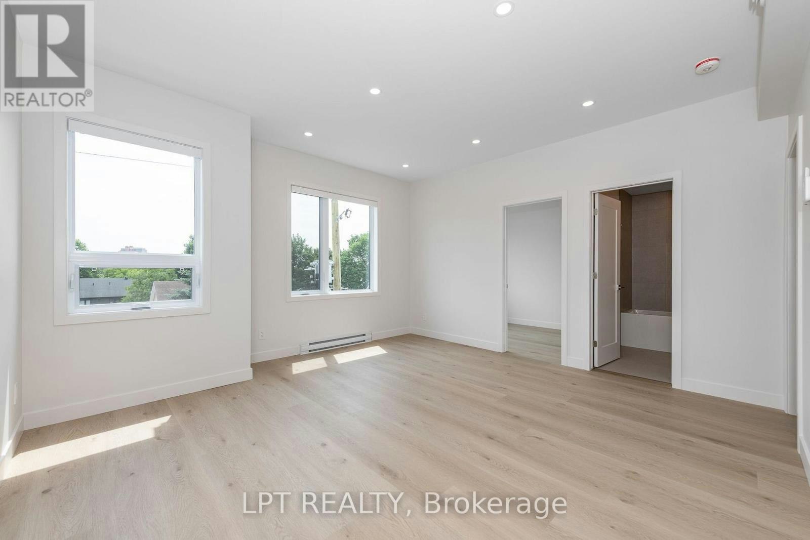 7-249 Columbus Avenue, Ottawa, ON, K1K 1P5 - 6