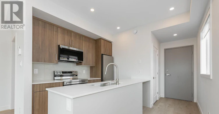 7-249 Columbus Avenue, Ottawa, ON, K1K 1P5 - 3