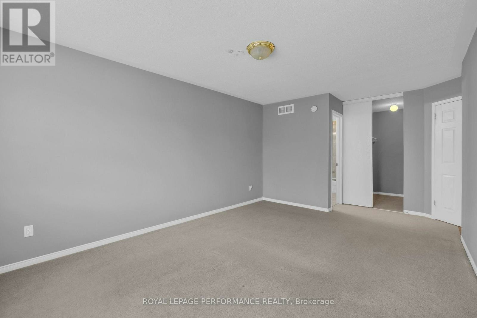 2415 Des Pruches Avenue, Ottawa, ON, K1W 1K7 - 24