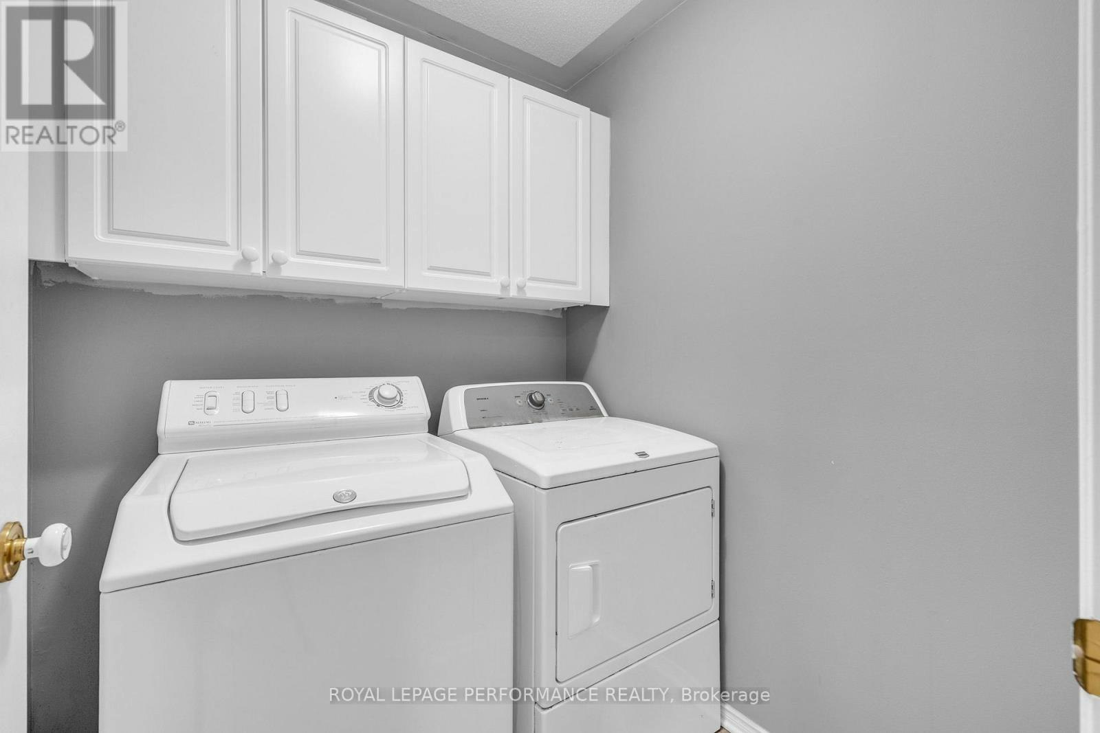 2415 Des Pruches Avenue, Ottawa, ON, K1W 1K7 - 16