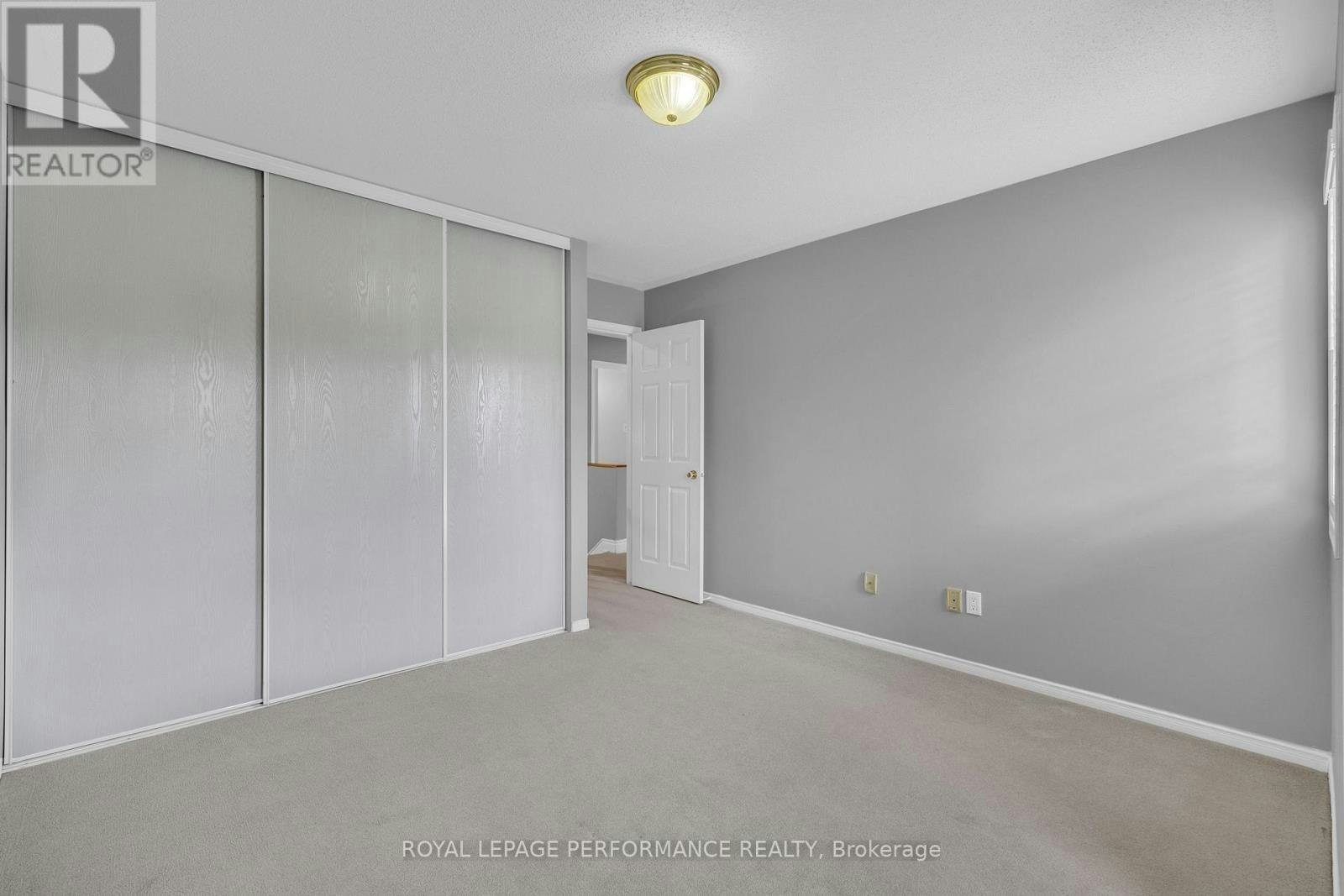 2415 Des Pruches Avenue, Ottawa, ON, K1W 1K7 - 27