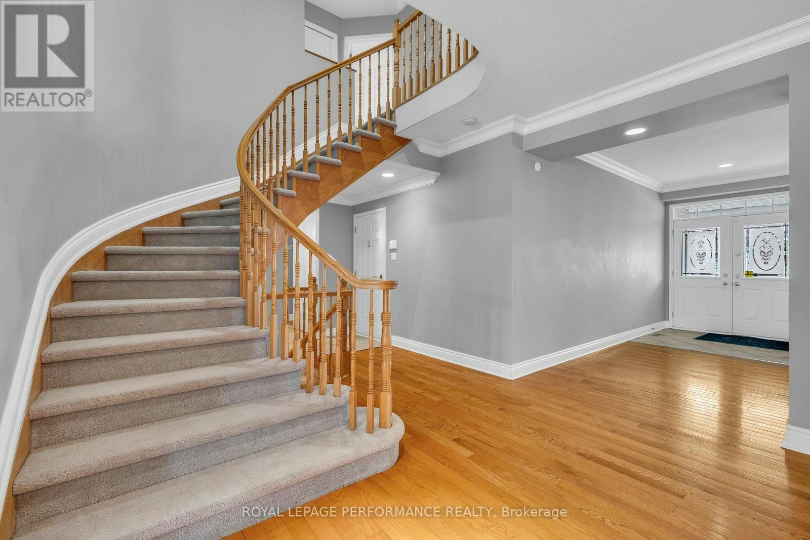 2415 Des Pruches Avenue, Ottawa, ON, K1W 1K7 - 17