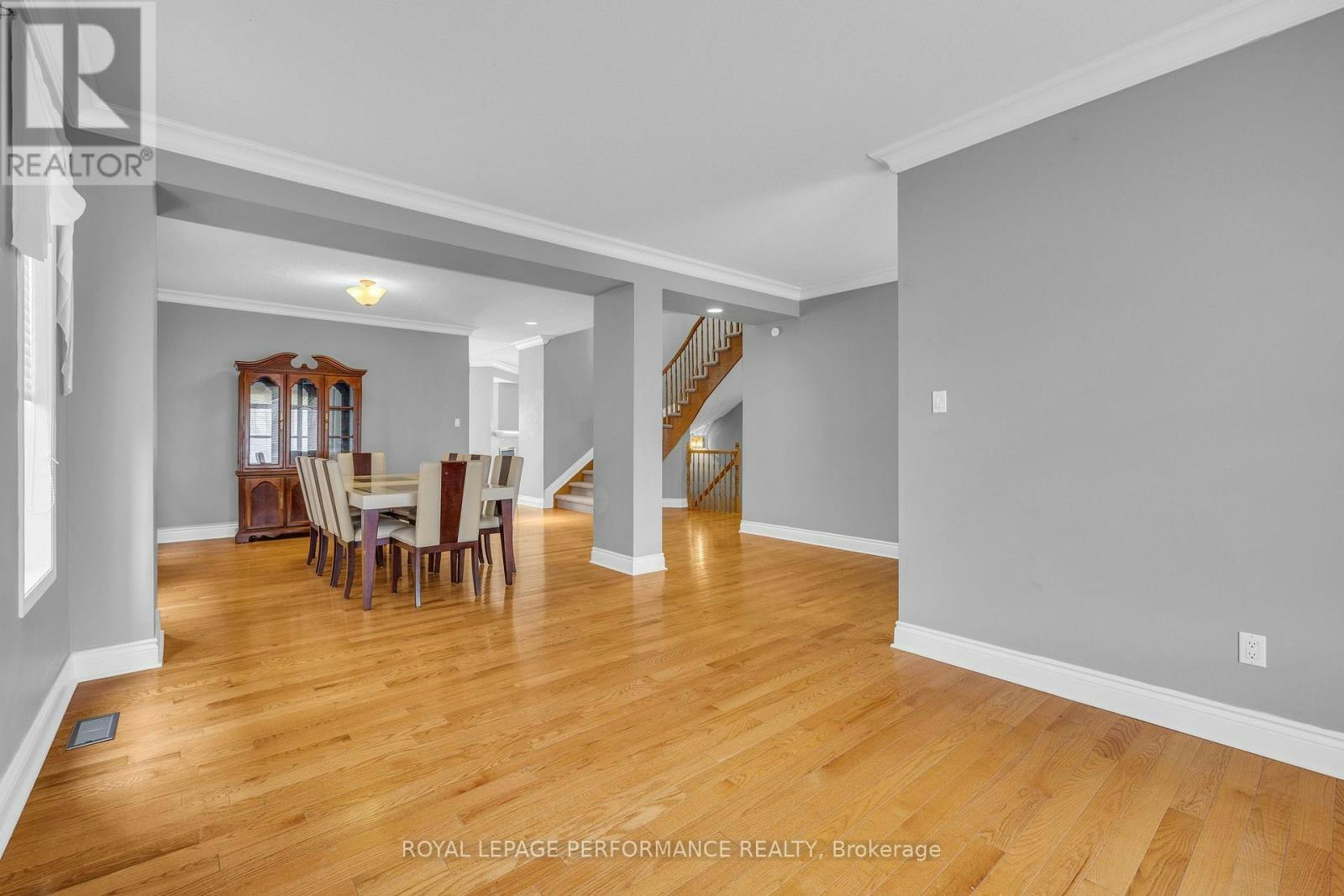 2415 Des Pruches Avenue, Ottawa, ON, K1W 1K7 - 6