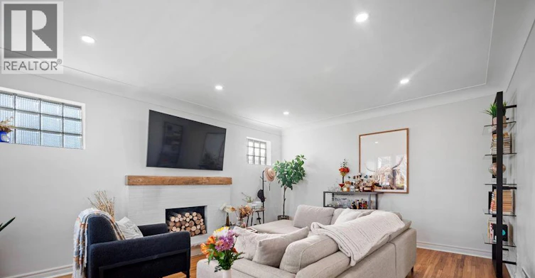 7529 St Rose, Windsor, ON, N8S 1Y6 - 4