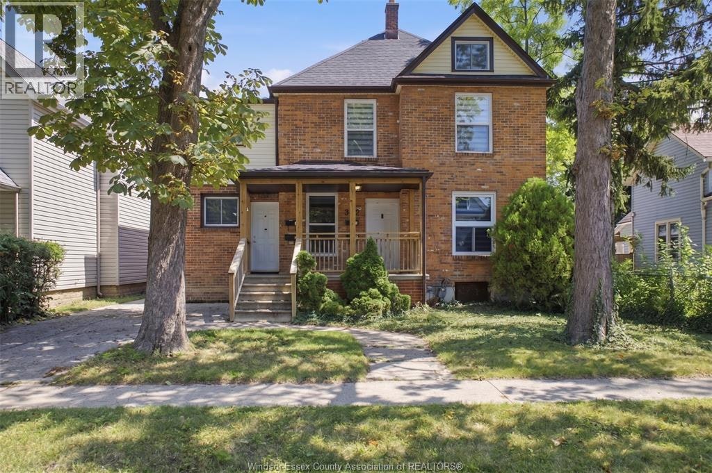 1-372 Lincoln Road, Windsor, ON, N8Y 2G4