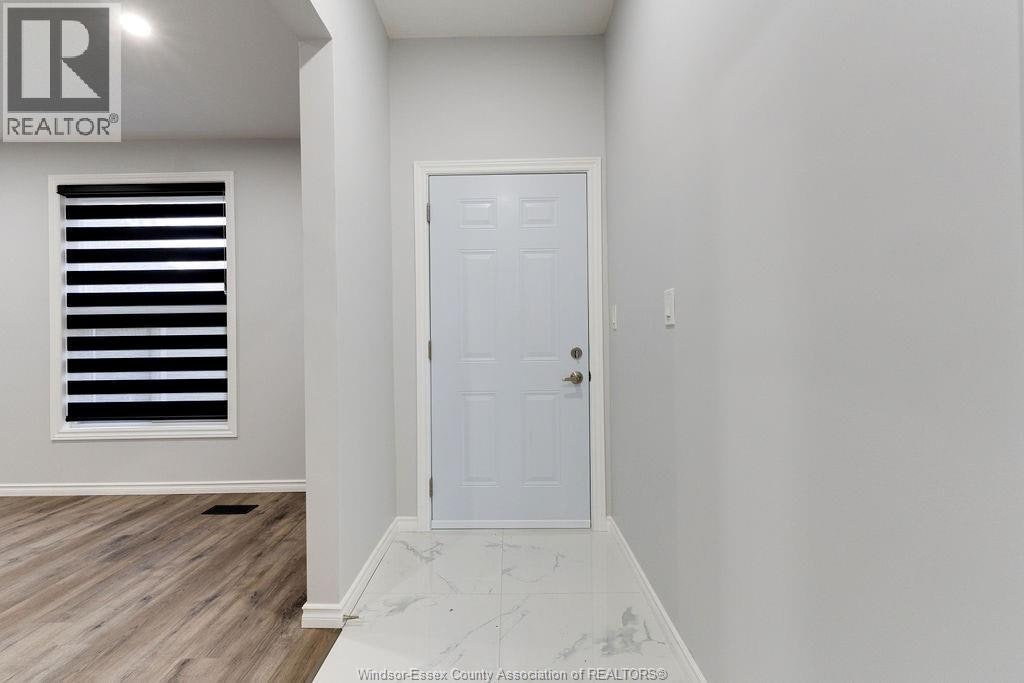 1-372 Lincoln Road, Windsor, ON, N8Y 2G4 - 3