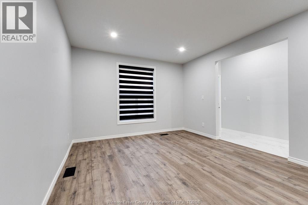 1-372 Lincoln Road, Windsor, ON, N8Y 2G4 - 4