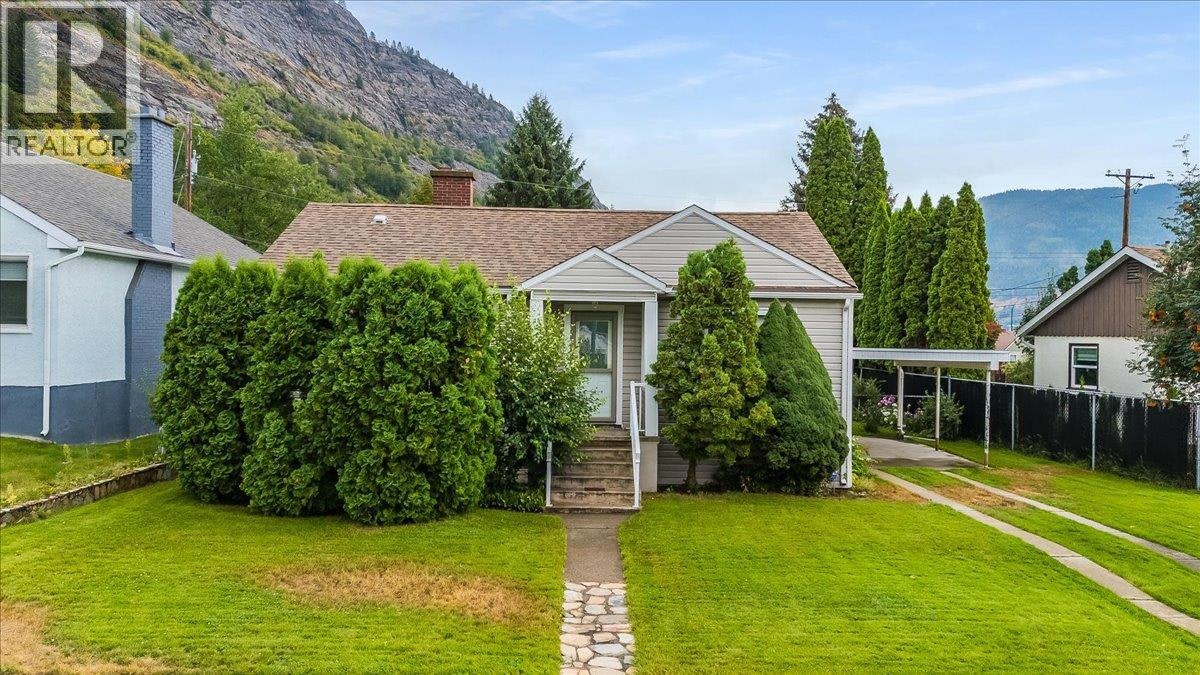 306 Sylvia Crescent, Trail, BC, V1R 1A5