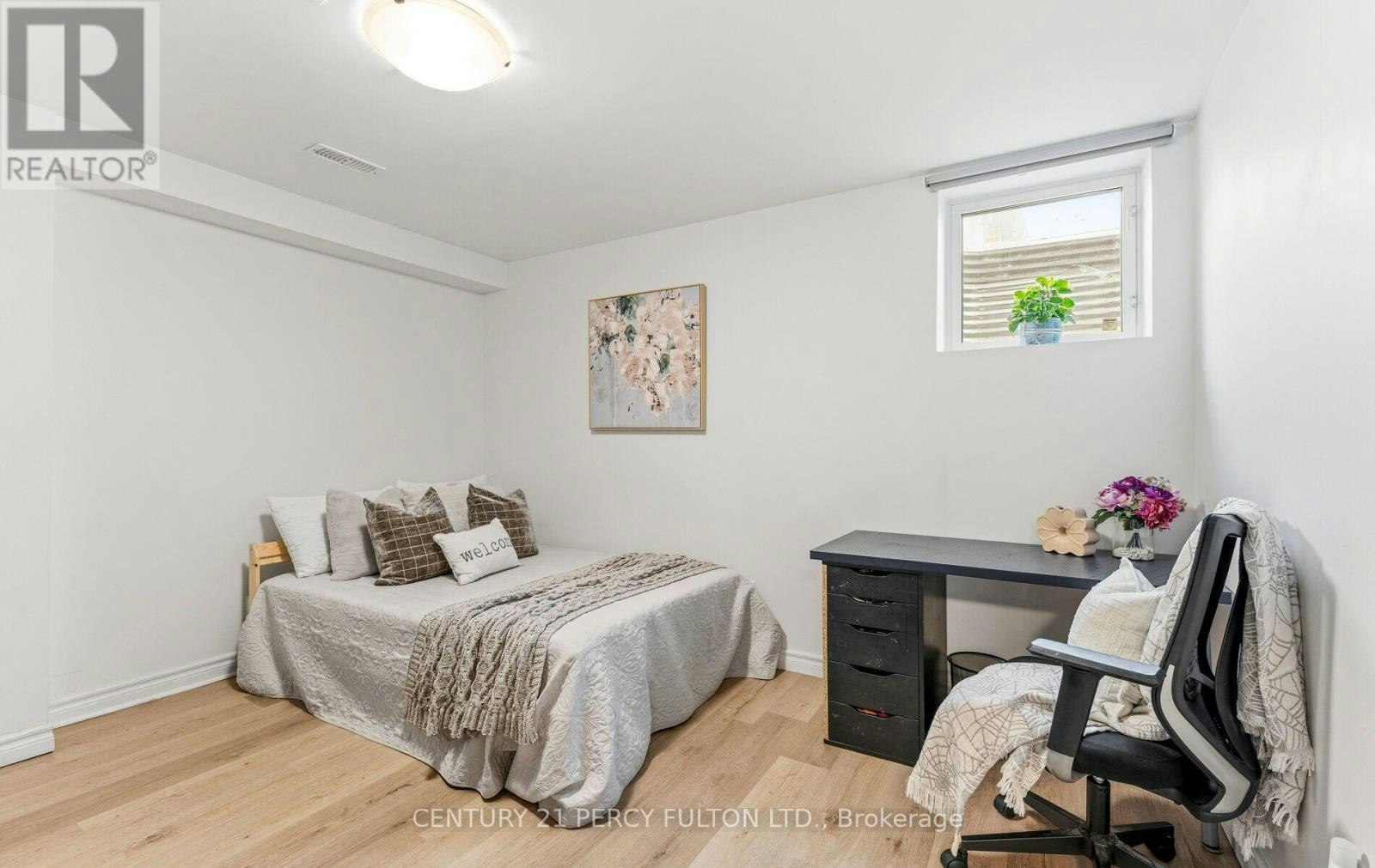 BSMT-34 Broden Crescent, Whitby, ON, L1P 0M1 - 6