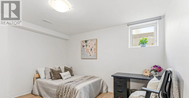 BSMT-34 Broden Crescent, Whitby, ON, L1P 0M1 - 6