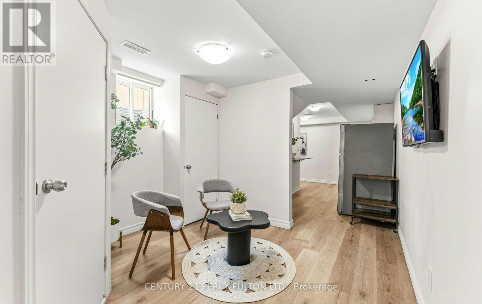 BSMT-34 Broden Crescent, Whitby, ON, L1P 0M1 - 4