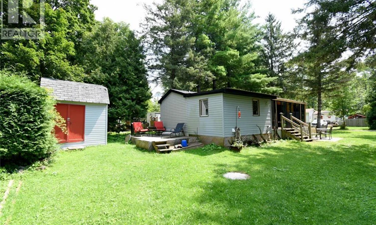 1218 60 8th Concession Snob Road Hill W