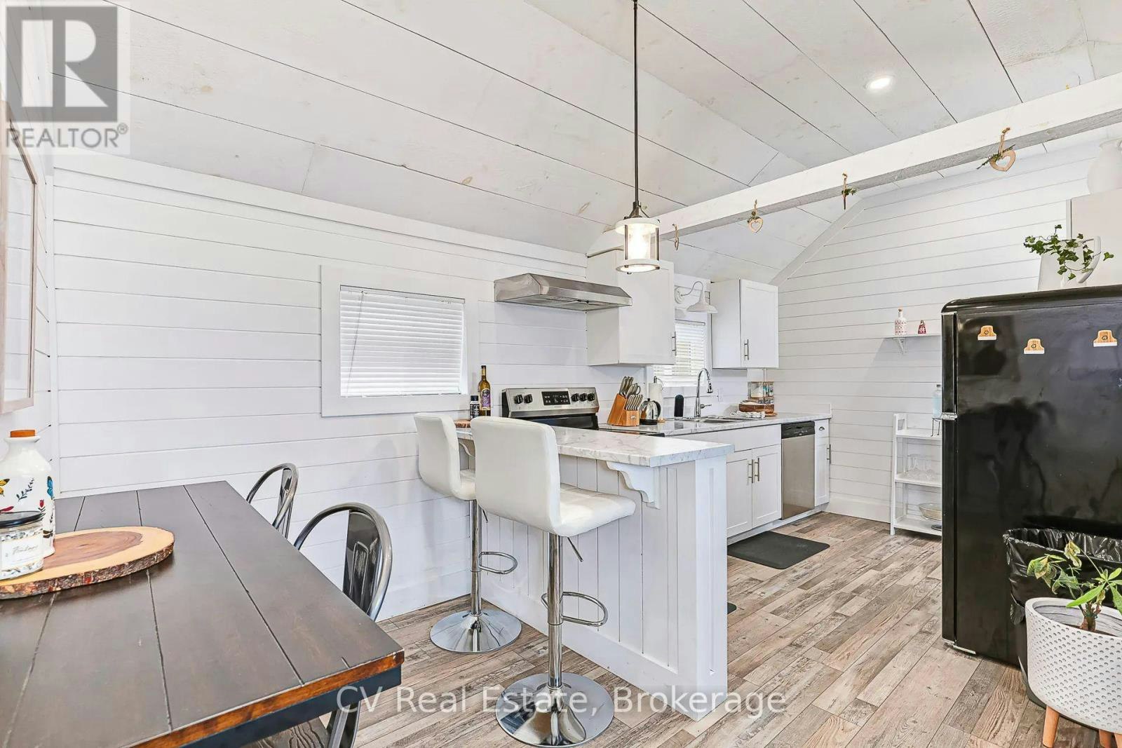 209583 26 Highway, Blue Mountains, ON, L9Y 0S5 - 24