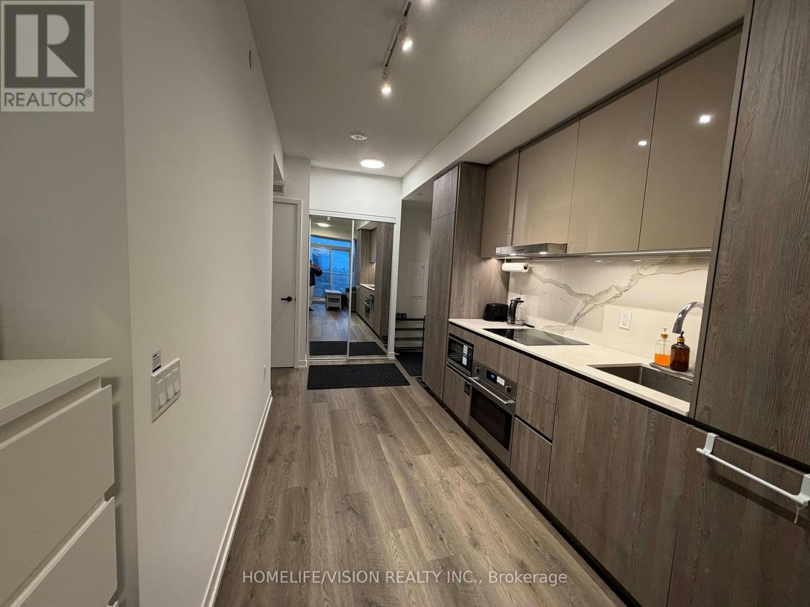 3207-8 Interchange Way, Vaughan, ON, L4K 0R2 - 5