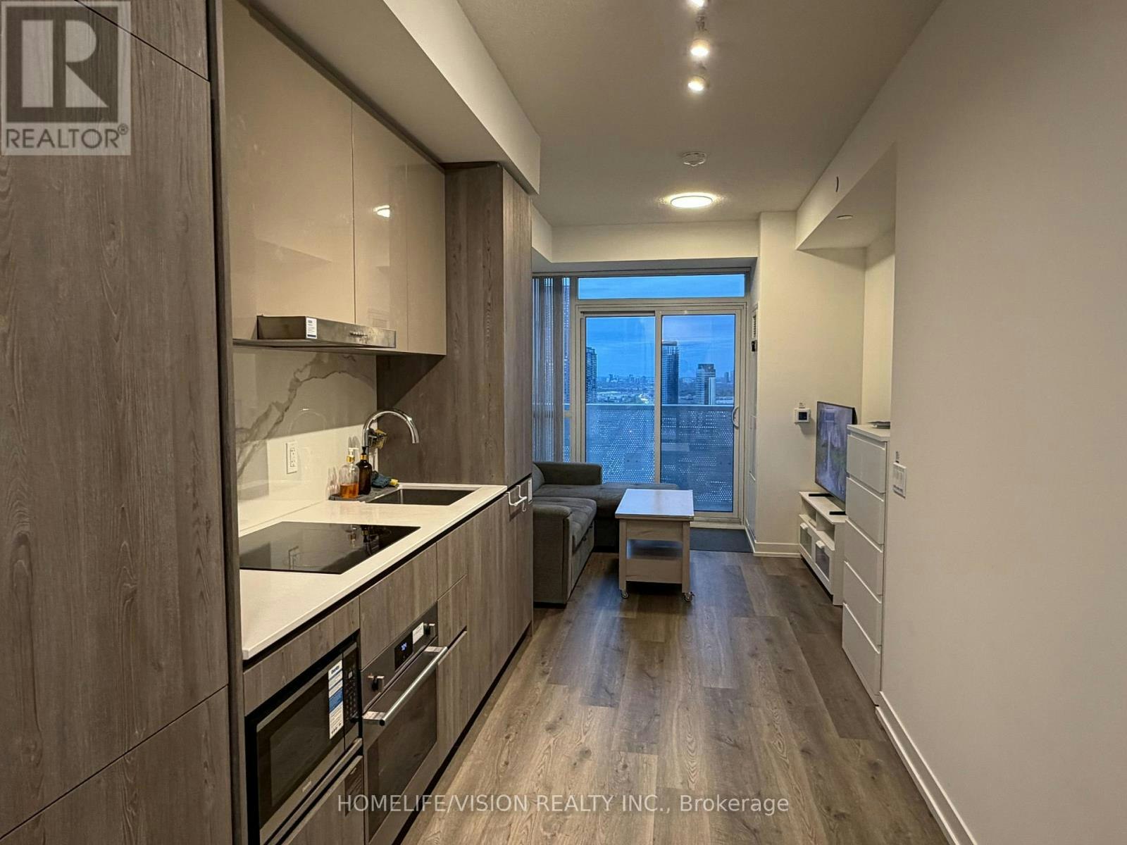 3207-8 Interchange Way, Vaughan, ON, L4K 0R2 - 7
