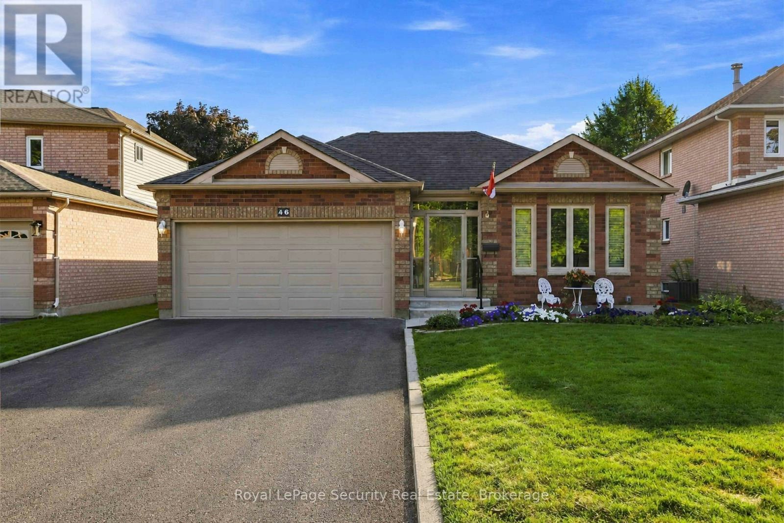 46 Birchway Place, Halton Hills, ON, L7J 2X7