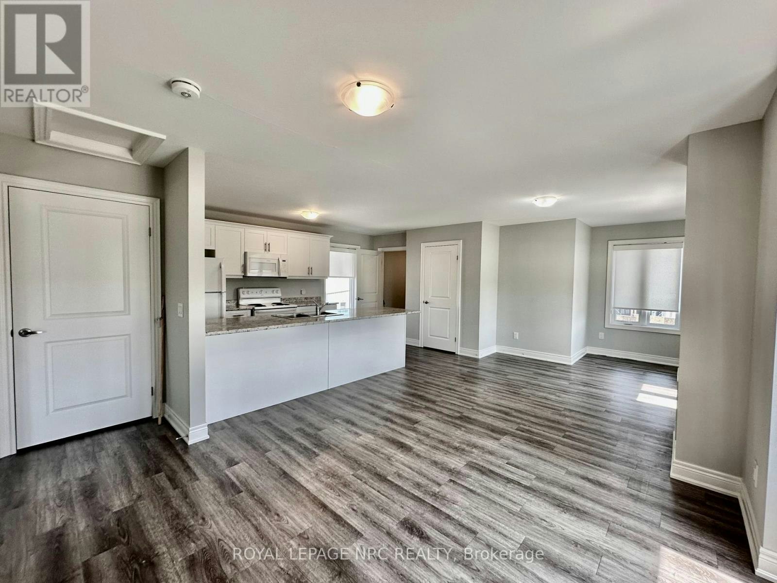 UPPER-1 Abbot Street, St. Catharines, ON, L2P 2G2 - 15